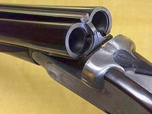 Anziana spara a 27enne isernino, aveva comprato il suo ristorante all’asta