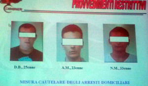 Spaccio di stupefacenti, tre arresti