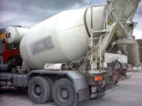 Betoniera si ribalta lungo la Fondovalle Biferno