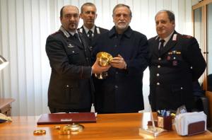 Ritrovate ostie, pisside e teca rubate a San Timoteo