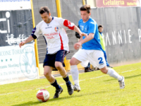 Lupi tra campo e questioni societarie