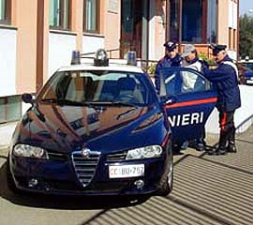 I Carabinieri ‘arrestano’ la violenza di un 40enne