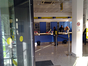 Isernia, rapina alle poste di Corso Garibaldi