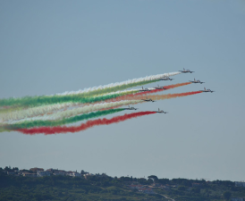 Vasto, la carica degli 80mila per le Frecce tricolori