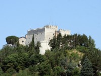 ‘Oh che bel castello’ domenica sulla Collina Monforte