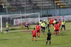 L'incornata di Menna vale il 3 a 0