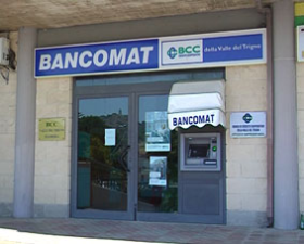 Rapina in banca a Montenero