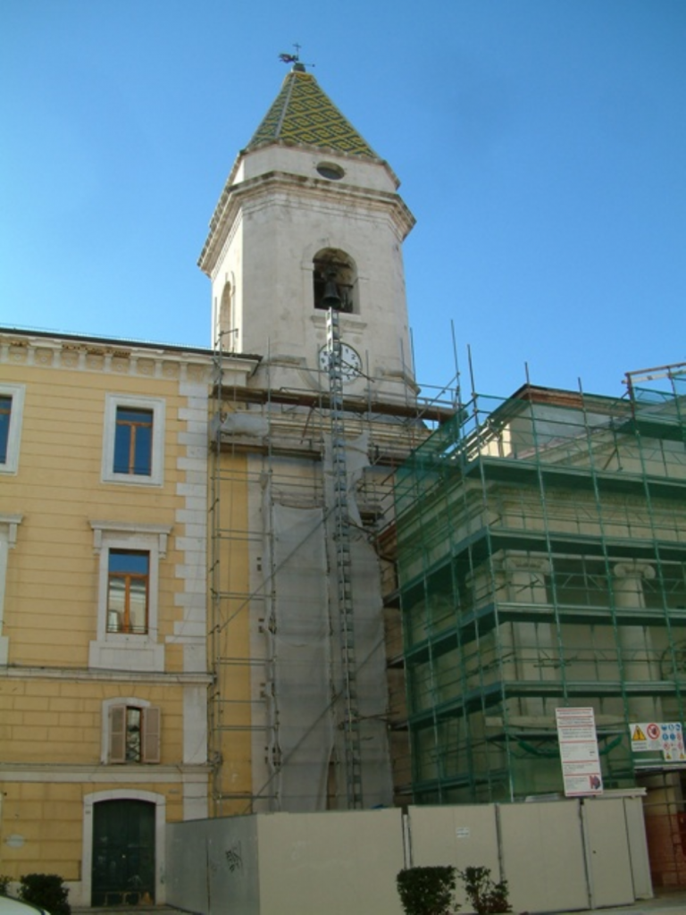 Torna a splendere la guglia della Cattedrale
