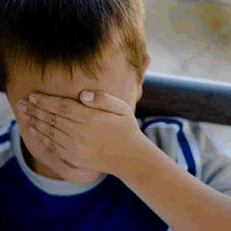 Interrogato il presunto pedofilo: “Sono innocente”. Poi tace