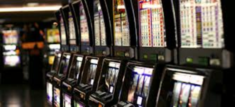 Camionista vince 500mila euro alla slot