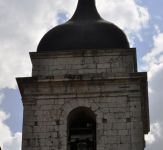 Giallo a Conca Casale, dalla chiesa è sparita la campana ‘funebre’