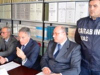 Farmaci scaduti, due denunce e 30mila confezioni sequestrate