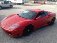 Ferrari col telaio contraffatto, imprenditore 44enne nei guai