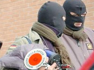 I casalesi investono in Molise, blitz del Ros