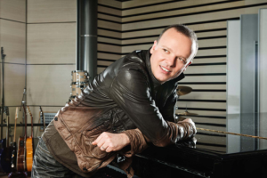“Ora Tour”, Gigi D’Alessio all’auditorium di Isernia