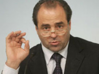 Di Pietro: “Dubbi sulla sorte dei dipendenti della Dr Motor”