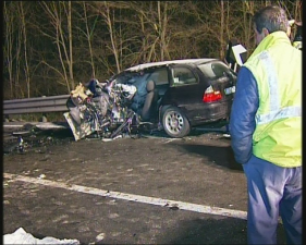 Strage di Natale, madre, padre e figlioletta perdono la vita in un incidente