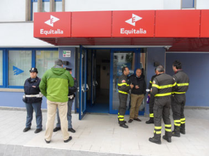 Busta sospetta alla sede di Equitalia, allarme rientrato dopo due ore di accertamenti
