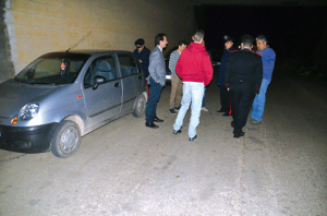 Lo cercano per ore, 28enne ritrovato sano e salvo in un canale