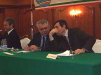 Dopo il congresso tregua armata nel Pdl