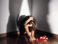 Violenza sessuale su minori, denunciate cinque persone