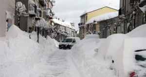 Emergenza maltempo, sfondato il parabrezza di un’auto ad Isernia