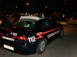 Un 58enne trovato morto in auto a Montorio, s’indaga sulle cause del decesso