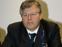 Lepore spacca il Pdl, fuga verso Fli