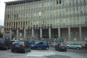 Il processo: ammanco da 360mila euro alla società della curia, coinvolto anche un prete