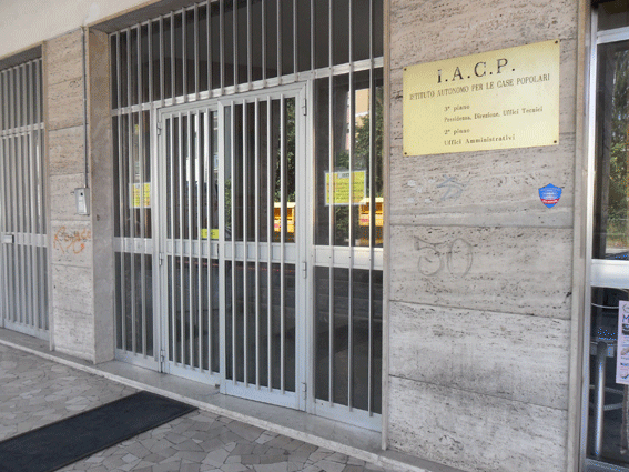 Senza corrente in un palazzo dove vive un disabile, l’indignazione di Sel