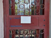 Pistola in pugno e volto coperto: colpo da 50mila euro alle Poste di Vasto