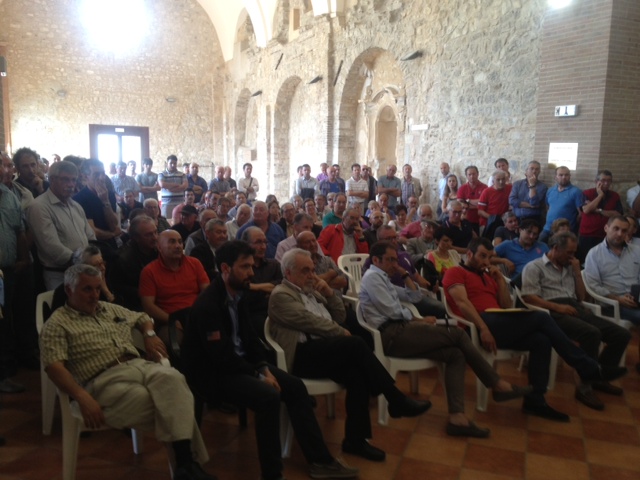 Nel Cratere non ce la fanno più, incontro sulla ricostruzione