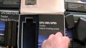 Va al corso per Vigili del fuoco e gli rubano auto