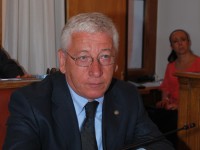 “Uno schiaffo a chi arranca quotidianamente”, Ambrosio critica i 227mila euro stanziati dal Comune per il Corpus domini