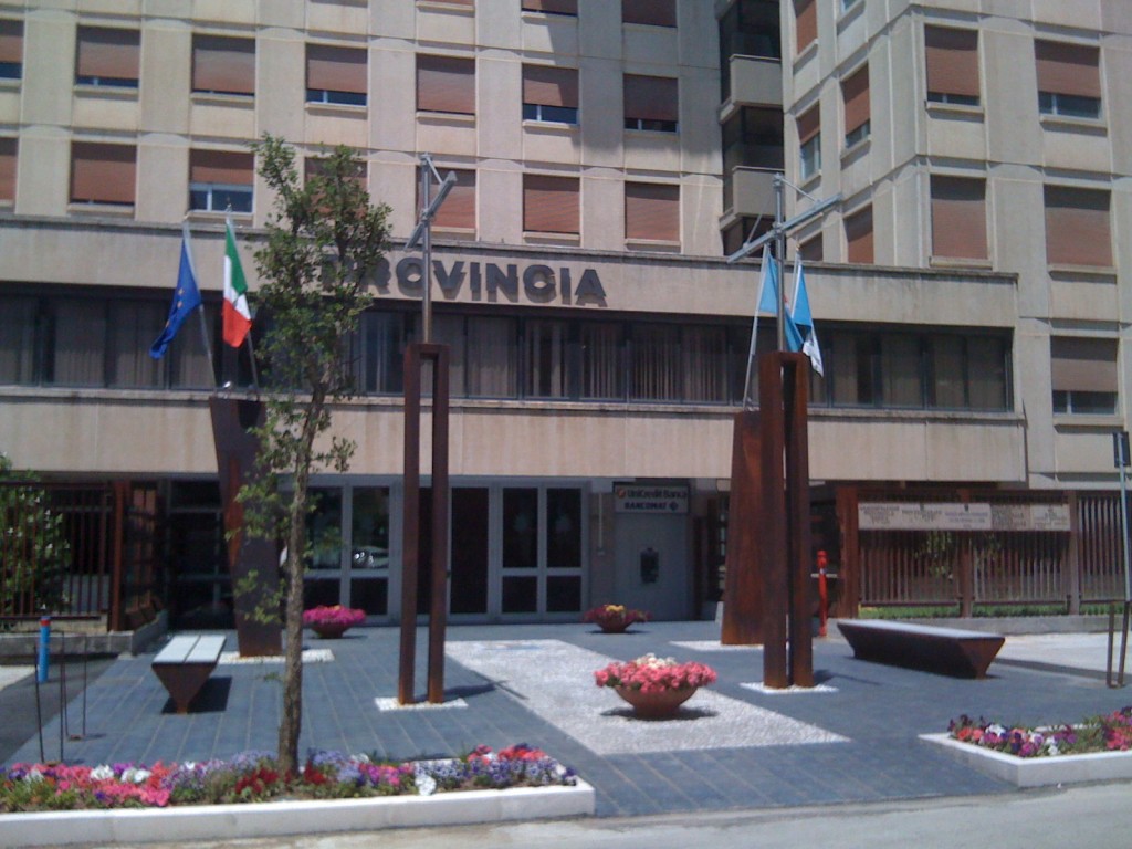 Provincia, è scontro aperto sul vertice