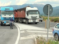 Tir semina il panico sulla Ss 85