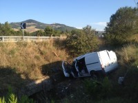 Precipita col furgone in una scarpata sulla Bifernina, grave un 29enne