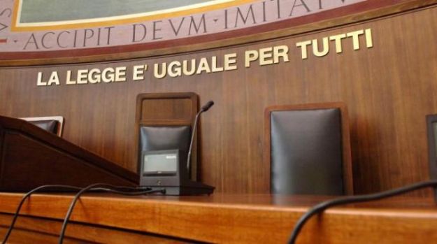 Renzi cancella la Corte d’Appello