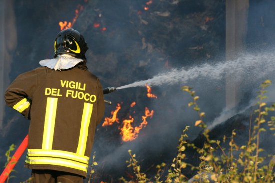 Incendio devasta bosco a tra Bagnoli e Civitanova