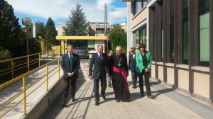 Monsignor Bregantini “abbraccia” la Polizia