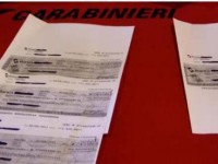 Riciclaggio di assegni rubati, arrestato 50enne