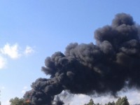 A fuoco un capannone della Biomasse a Termoli, paura al nucleo industriale