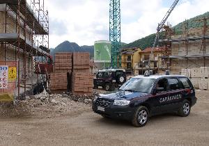 Sicurezza sul lavoro e operai in nero, denunciate diciotto persone