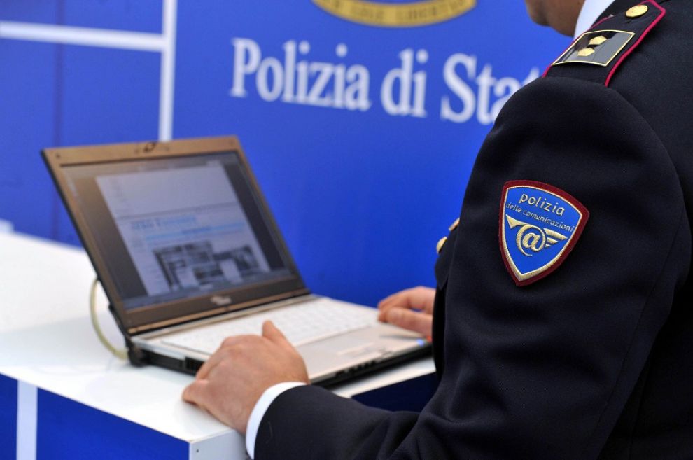 Minorenni minacciano il suicidio su Internet, ma è una farsa