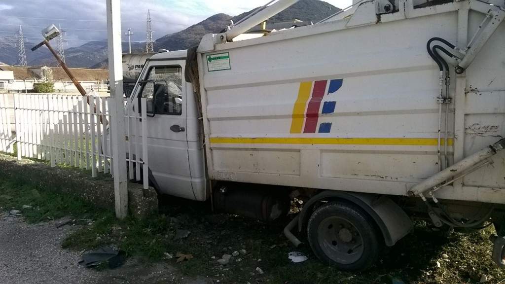 Malore al volante, conducente di un veicolo di nettezza urbana muore a Pozzilli