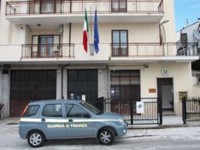 Boscaiolo evasore stanato dalla Finanza
