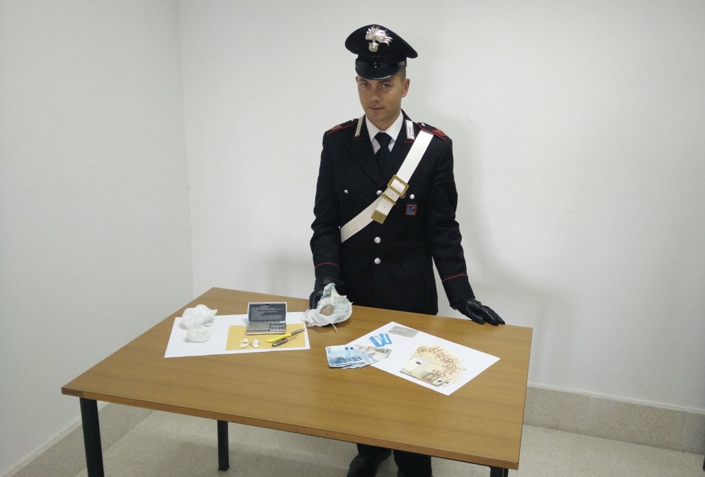 Carabinieri, due denunce ed un arresto