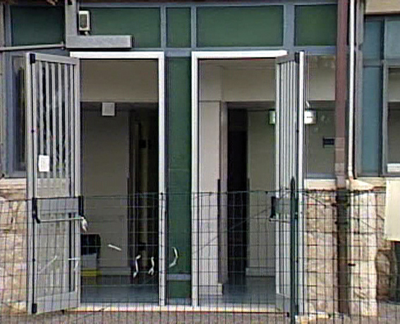 Busta con dito amputato al cadavere spedita in ospedale