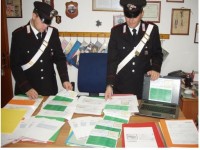 Undici napoletani denunciati per residenza fittizia