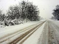 Neve, continuano i disagi. Tanti gli interventi nella notte dei Vigili del fuoco